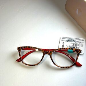 COPY - Leopard/Red Readers Glasses by Foster Grant. NWT 2.50. EG30